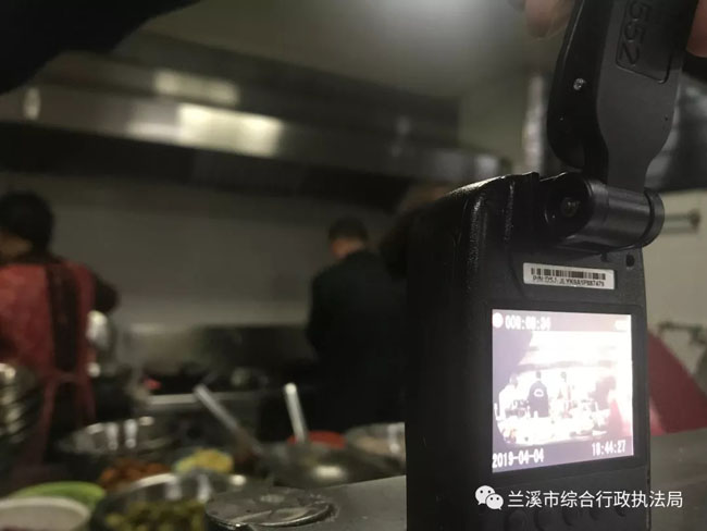 油烟超标排放,兰溪两家煲庄被罚一万五3.webp.jpg