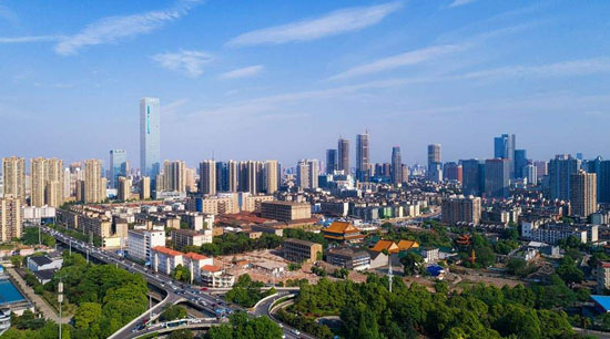 餐馆装上油烟净化器 小区的空气变好了.jpg