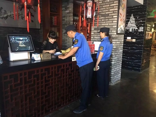 全面摸底排查 做好餐饮业油烟整治工作.webp.jpg